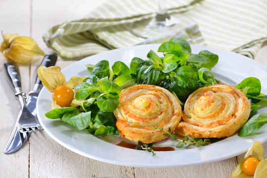 Teigschnecken Images – Browse 19 Stock Photos, Vectors, and Video ...