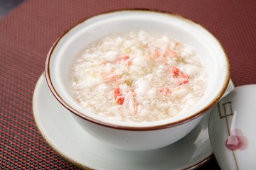 gaesalnurungji tang ,Crispy rice crust crab meat soup