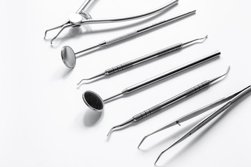 preparation of dental instruments before work