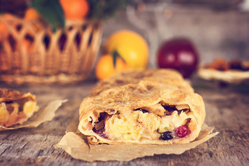 strudel and winter decor