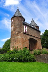 Fototapeta na wymiar Klever Tor in XANTEN am Niederrhein