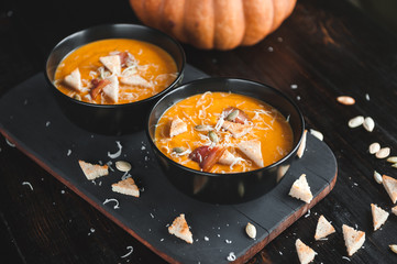 Cream of pumpkin soup