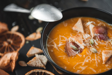 Cream of pumpkin soup