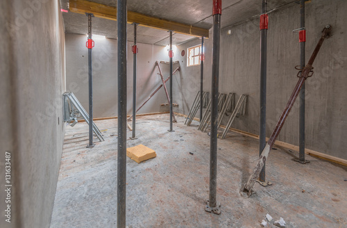 "Betonkeller, Rohbau" Stockfotos und lizenzfreie Bilder auf Fotolia.com