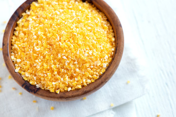 raw corn grits
