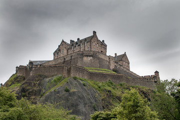 Fototapeta na wymiar Clouds over Edinburgh Castle