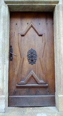 Dębowe drzwi