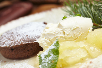 chocolate cake with ice cream