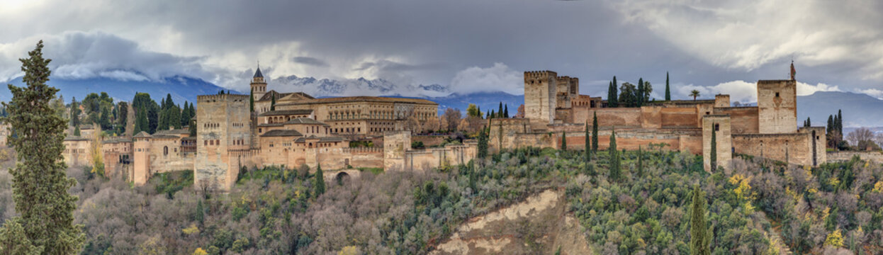 Panoramic view of the Alhambra, seen from the viewpoint of San N