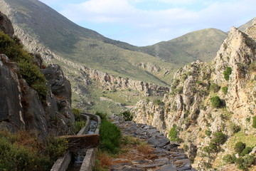 Wanderweg,Wasserrinne,Griechenland