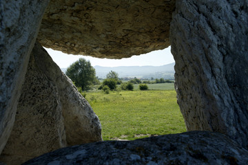 Dólmen de Sorginetxe, Alava, País Vasco, España