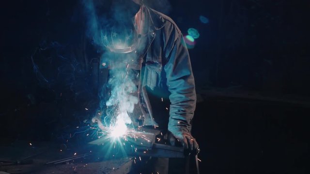 Smith welding metal details