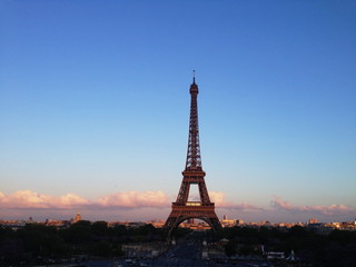 Eiffel tower with pink sky
