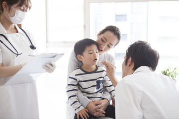 Pediatrics, cold, consultation