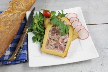 pâté en croûte 28122016