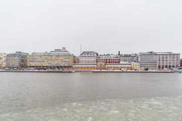 Вид на набережную в Хельсинки с моря, Финляндия
