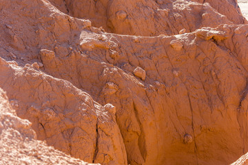 Rote Klippen (Bayanzag)