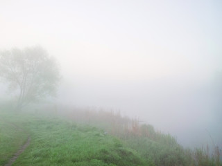 Fototapeta na wymiar Fog on the river.