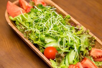 green salad and tomato