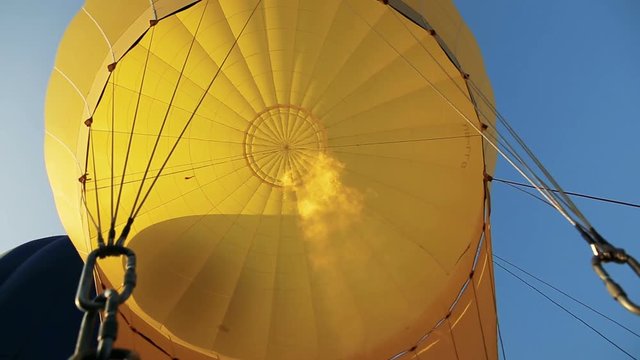 Hot air burning to the air balloon
