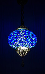 Preciosa Lámpara en color Azul