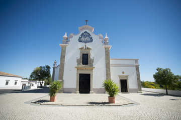 Fototapeta na wymiar EUROPE PORTUGAL ALGARVE ALMANCIL CHURCH