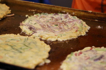 bindaetteok, mung-bean pancake, green-gram pancake