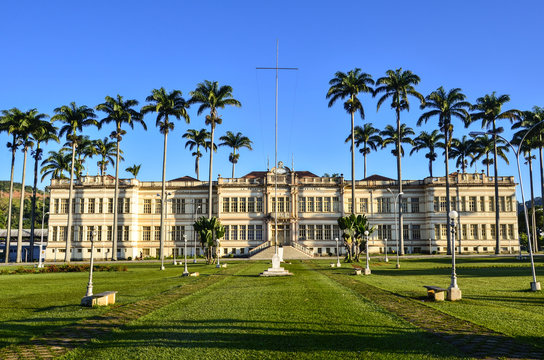 Bernad&atilde;o, UFV