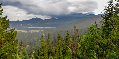 Estes Park, Beaver Meadow, Moraine Park view from Many Parks Curve Overlook
Trail Ridge Road, Rocky Mountain National Park, Colorado, USA