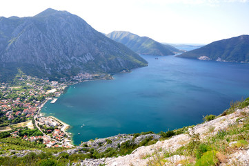 Fototapeta na wymiar Czarnogóra - Zatoka Kotorska, widok na Risan i cieśninę Verige