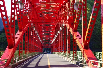 奥多摩の赤い橋