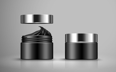 charcoal detoxifying mask