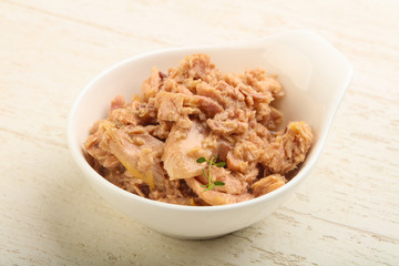 Canned tuna