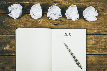 Sich neue Ideen für das Jahr 2017 notieren