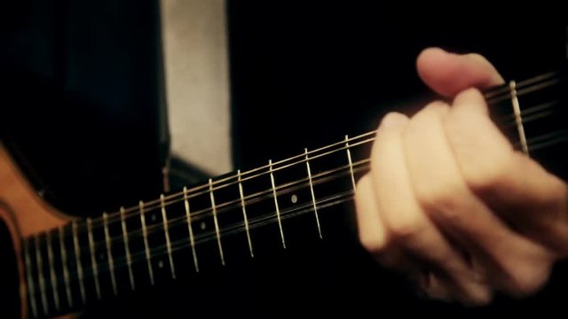 Playing music with acoustic lute