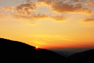 Tramonto montagna