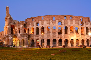 Fototapeta na wymiar Colosseum in Rome by night.