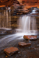Fototapeta premium Small waterfall in the Hancock Gorge, Karijini NP, Australia