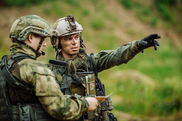 rangers on the Outdoor of looking at the map