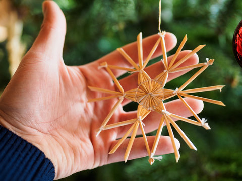 Decorating Christmas Tree