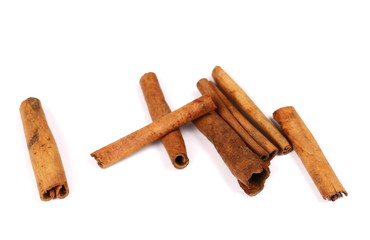 cinnamon sticks isolated on white background
