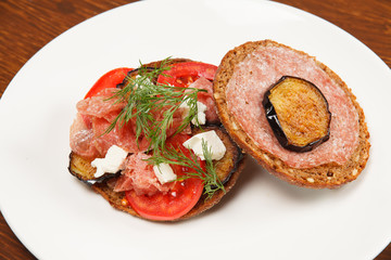 Sandwich with vegetables