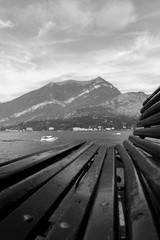 Obraz premium Banc au lac de Côme
