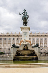 Obraz premium Madrid Plaza de Oriente, Felipe IV monument. Madrid, Spain.