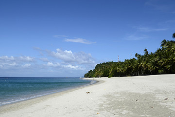 Fototapeta na wymiar Great place to stay. The sandy beaches of Asia.