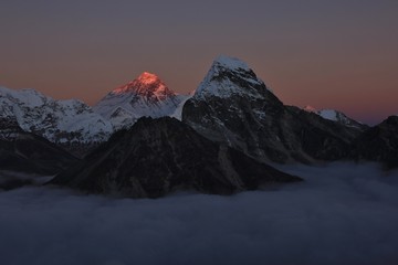 Last sunlight of the day illuminate Mt Everest