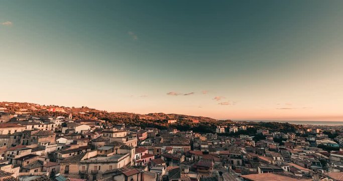Time Lapse del piccolo paese Gioiosa Ionica