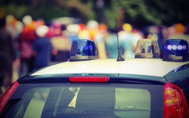 flashing lights of the police car
