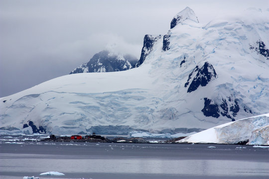 Antarktis Forschungsstation Gonzàlez Videla