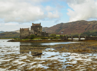 Fototapeta na wymiar UK, Scotland, Highlands, Dornie, View of the Eilean Donan Castle.